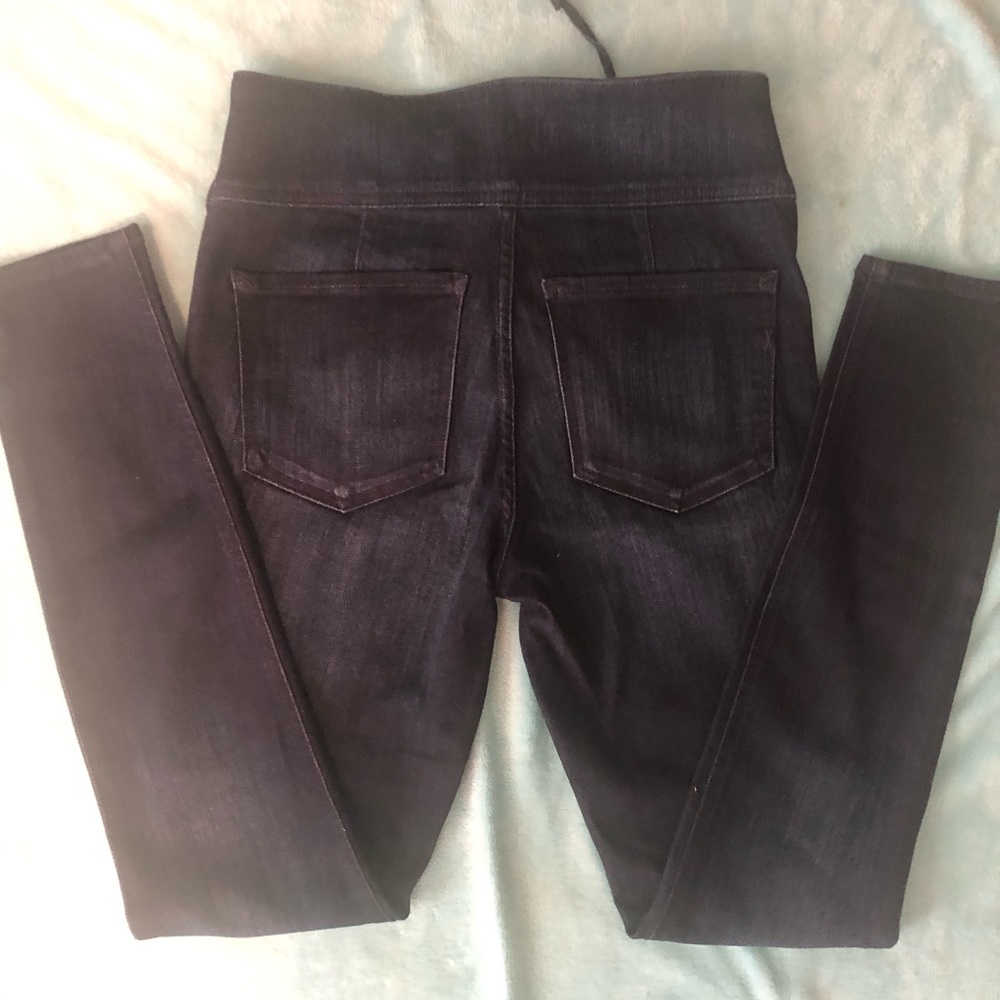 Express - Picture 4 of 6